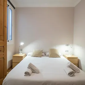 Acogedor De 2 , Barcelona España